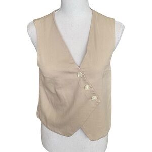 NWT H&M Divided Beige Asymmetrical Cropped Button Vest Women’s XS Sleeveless Top